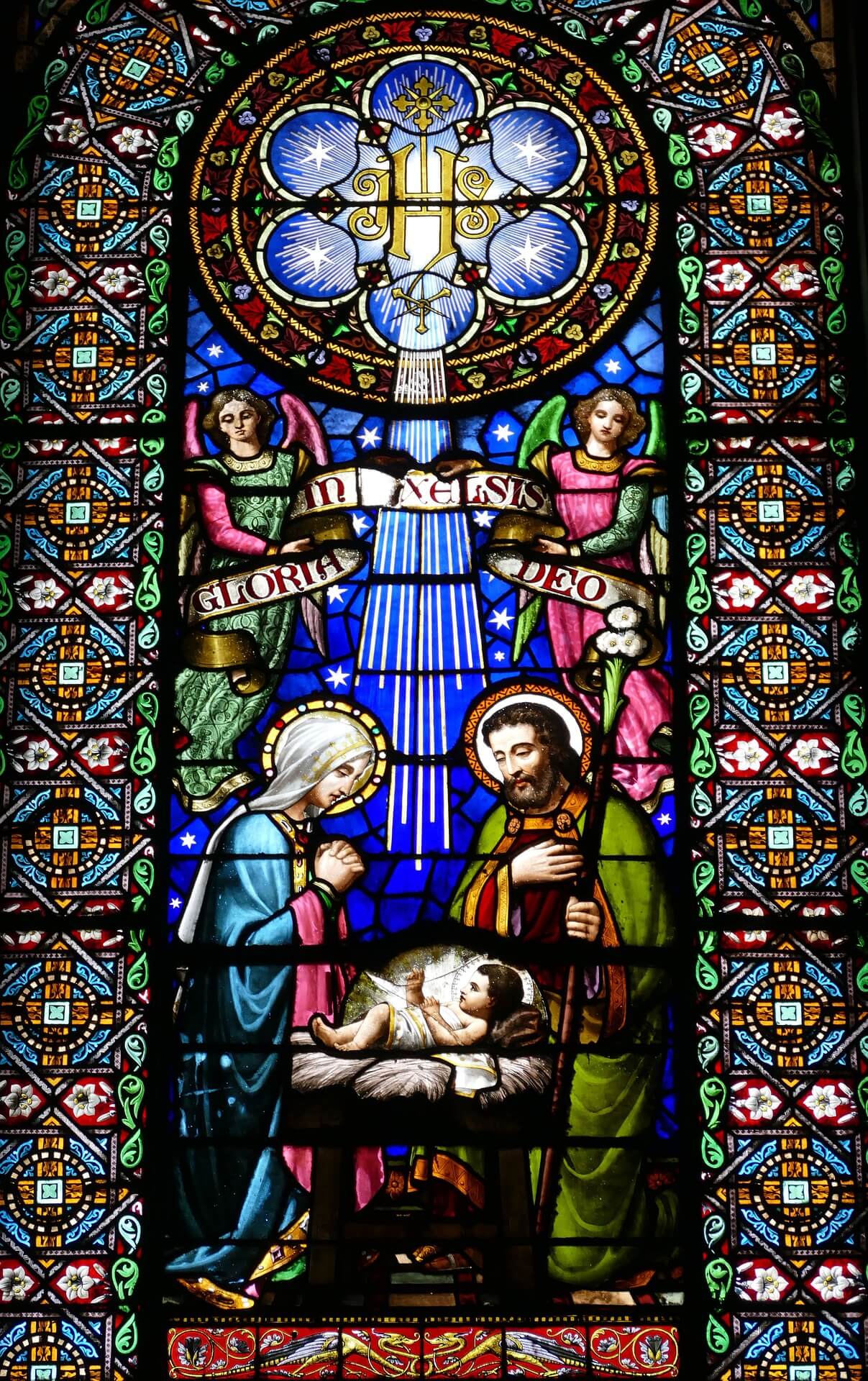 church window 4271932 1920